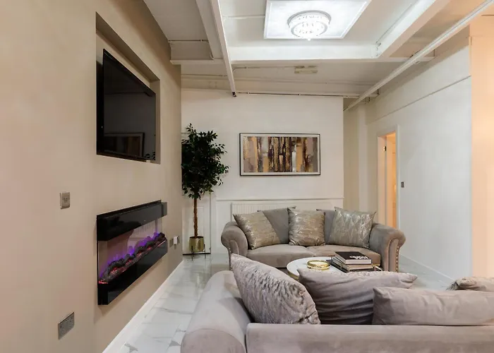 Skyway Luxury With Jacuzzi Apartment Bradford (West Yorkshire)