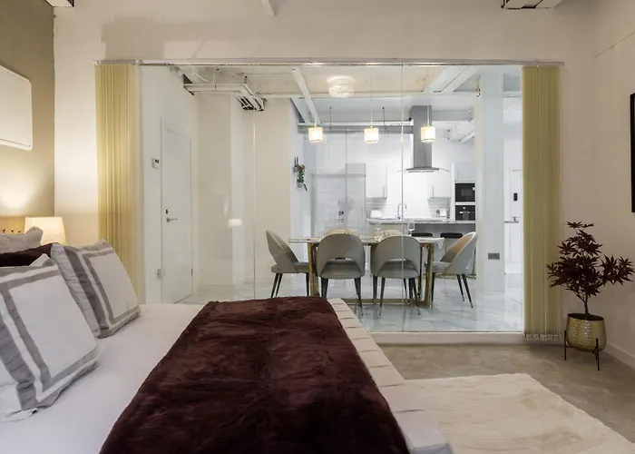 Appartement Skyway Luxury With Jacuzzi Bradford (West Yorkshire)